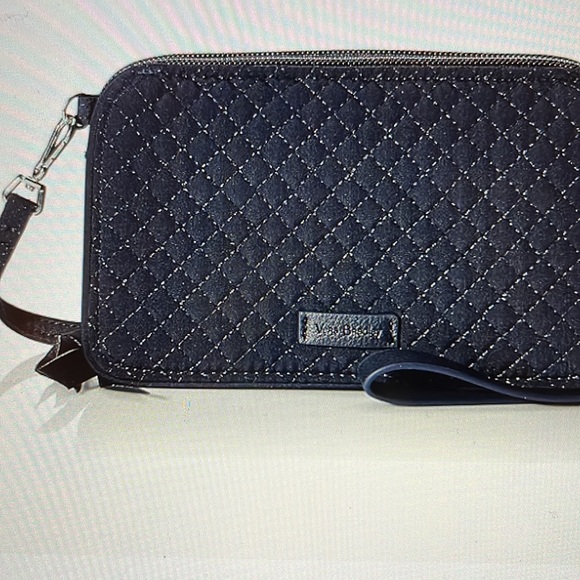 Vera Bradley RFID All in One Crossbody Bag - Picture 3 of 10